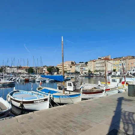 Et Cosy 200m De Port *